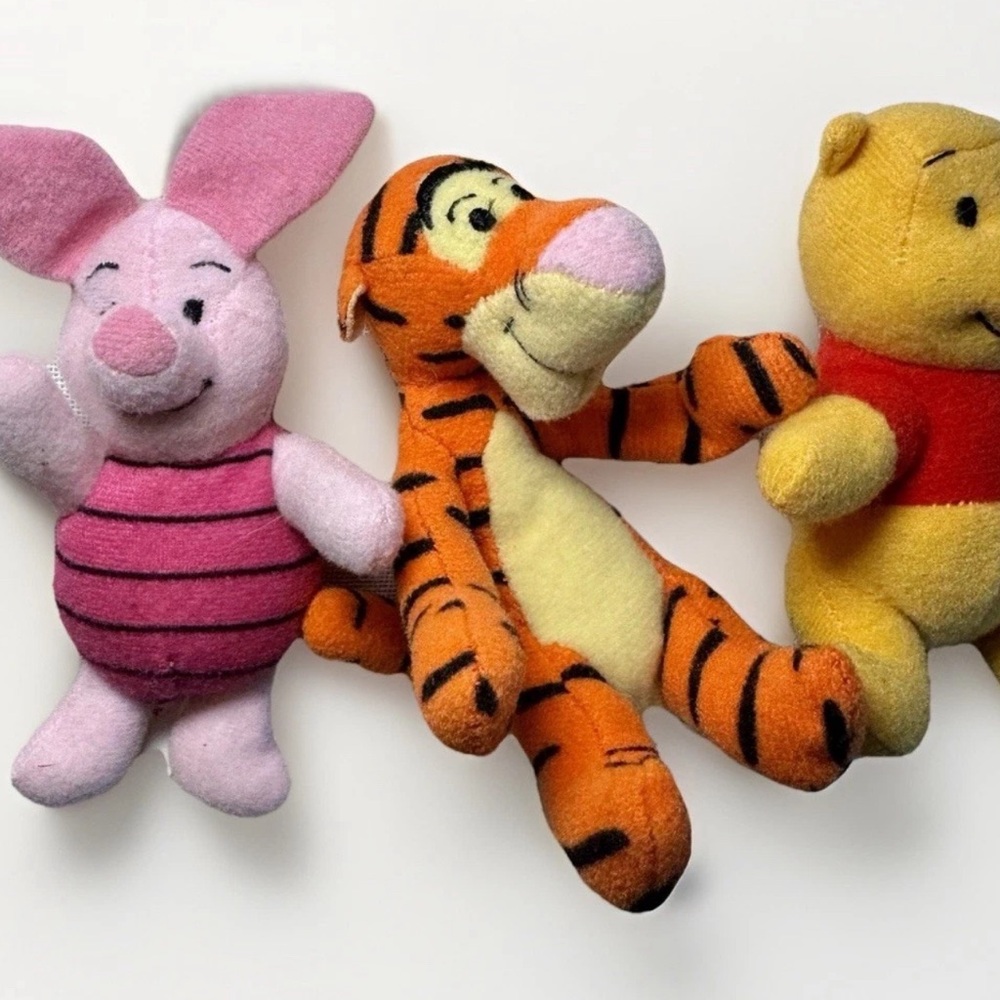 Vintage 2002 Disney Mcdonalds Winnie The Pooh Poseable Plush 4 Stuffed Animals - Picture 2 of 5